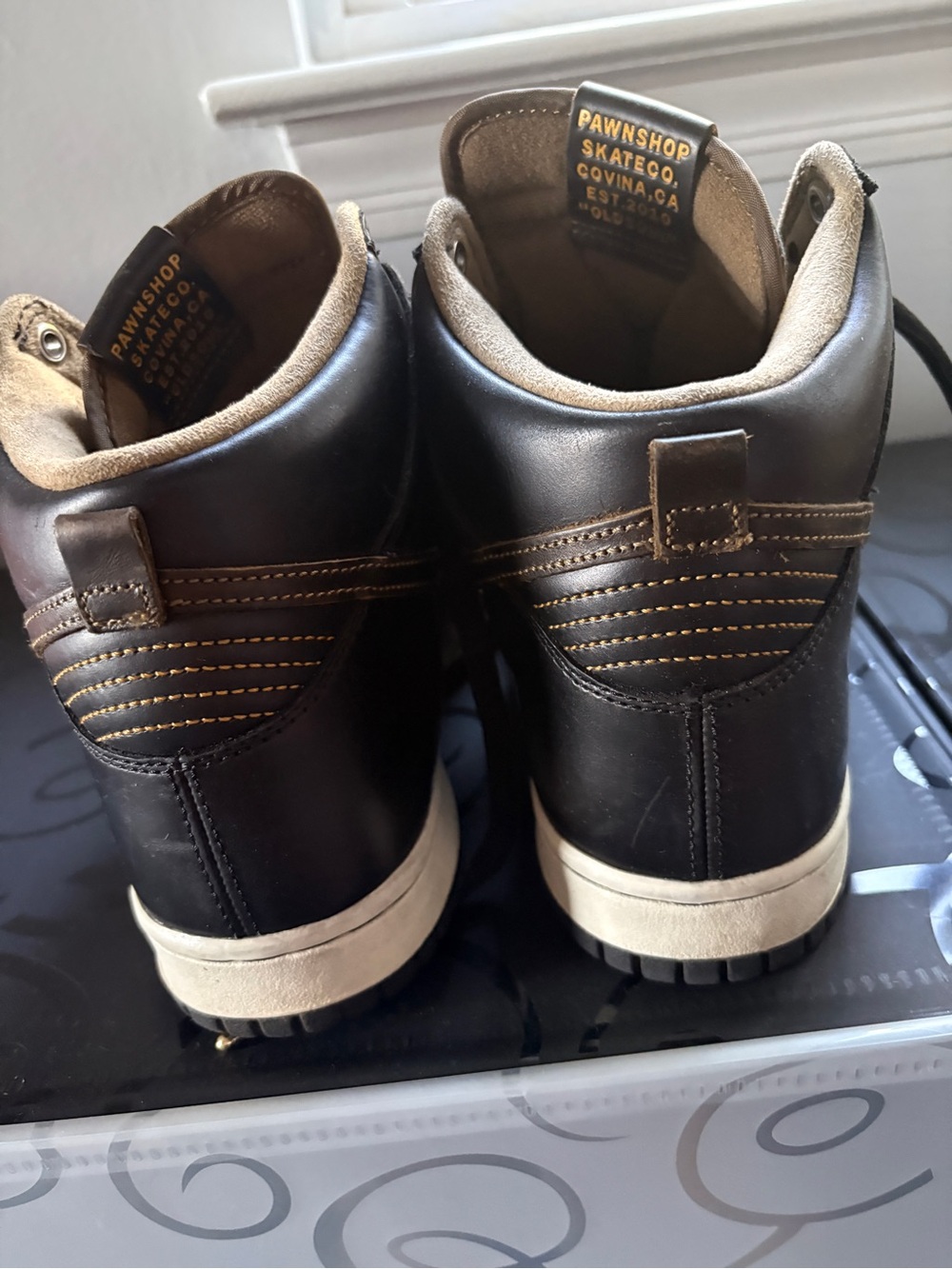 Nike SB Dunk High x Pawnshop Skate Co Old Soul FJ0445-001 - Picture 4 of 6